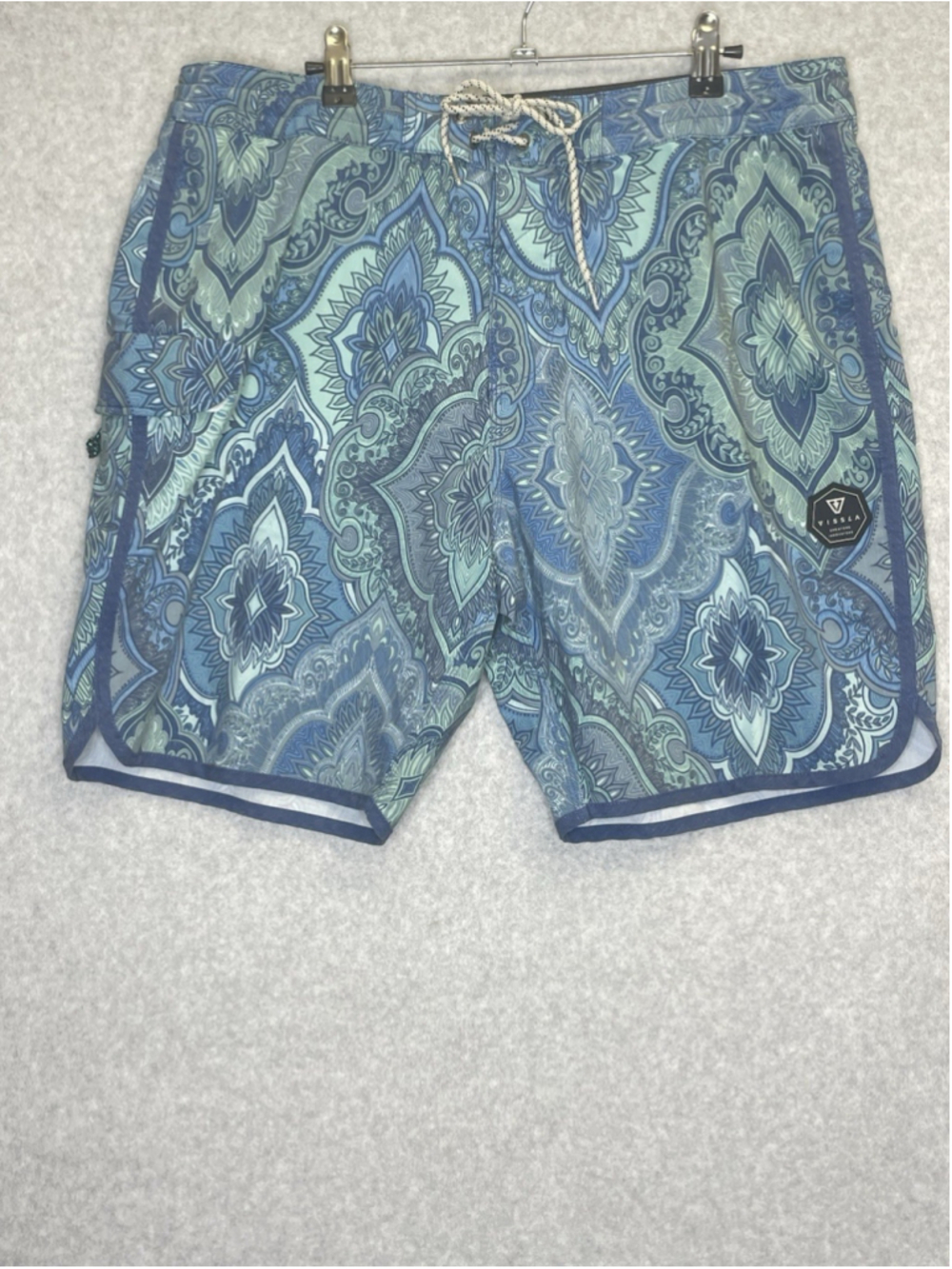 Vissla Men's 36 Blue Paisley Board Shorts Swim Trunks Quick Dry Stretch